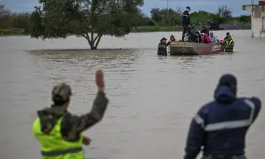 عمالة إقليم سيدي سليمان تعد مخططا عمليا ولوجستيا لتنظيم عمليات العودة تدريجيا إثر الاضطرابات الجوية الاستثنائية